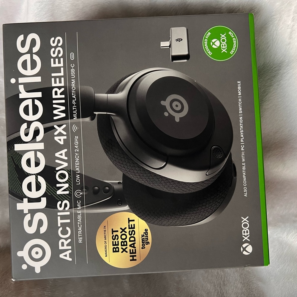 Artis Arctis Nova 4X Wireless Headset - Black